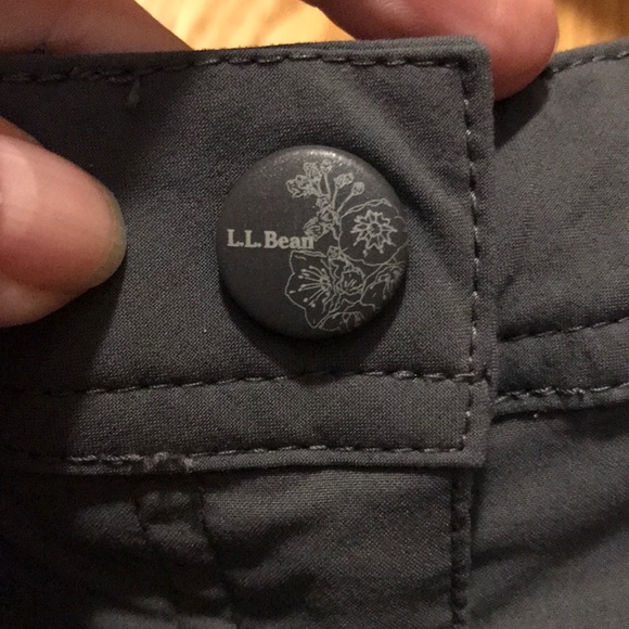 LL Bean Comfort Trail Pants Capri Crop size 12 x 22” Adjustable inner waist EUC - Picture 5 of 15